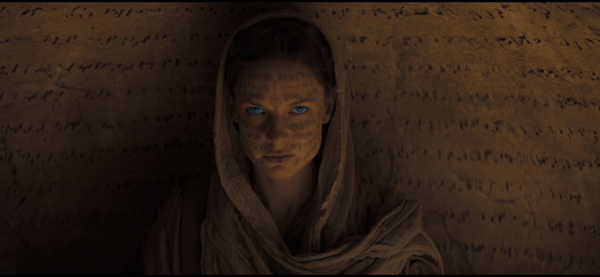 نقد و بررسی فیلم Dune 2021 | رؤیاها، پیام‌هایی از اعماق اند